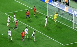 Soccer-Cape Verde frustrate Spain on stunning World Cup debut as Vozinha stars