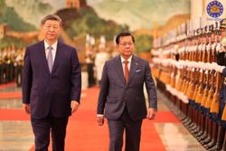 China's Xi backs Myanmar's president as leaders meet in Beijing