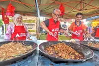 Financing boost for small traders