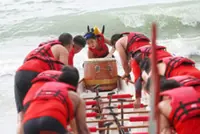 When a dragoness roars at the helm