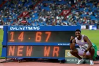 Athletics-American Lyles sets world best in rarely run 150 metres