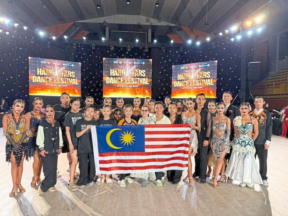 Malaysia dance their way to two golds in Hanoi