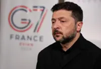 Russia attacks Kyiv with missiles as Zelenskiy speaks to Trump, Europe for a peace deal