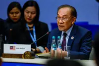 Anwar commends Putin, Xi for Middle East peace stance