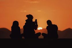 Teens see social media more positively than parents, poll finds