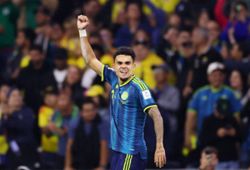 Soccer-Diaz shines as Colombia beat Uzbekistan 3-1