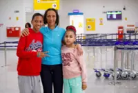 Soccer-Cape Verde keeper Vozinha's mother gets visa to watch son at World Cup