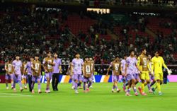 Soccer-South Korea coach urges players to move on from Mexico defeat