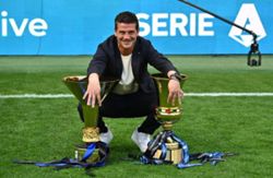 Soccer-Inter extend manager Chivu's contract until 2028 after title-winning season