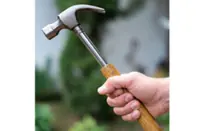 Man with mental heath issues attacks grandmother with hammer in Dungun