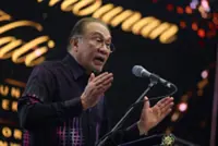 Anwar calls on Malaysians to preserve unity, reject racial sentiments