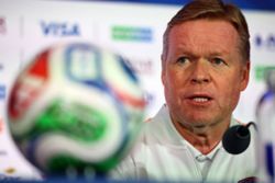 Soccer-Koeman vows to make better substitutions against Sweden