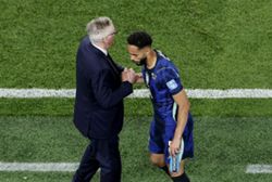 Soccer-Cunha gives Brazil balance as Ancelotti's diamond begins to shine