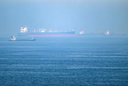 Iran says Hormuz closed again after Israel strikes Lebanon