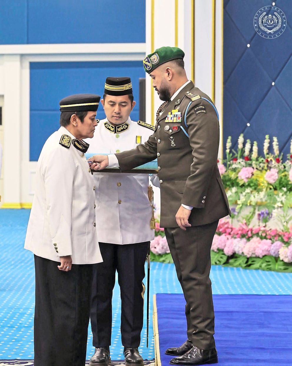 Royal accolade: Tunku Ismail conferring the Pingat Sultan Ibrahim Pangkat Kedua to Minister in the Prime Minister’s Department (Law and Institutional Reform) Datuk Seri Azalina Othman Said on His Majesty Sultan Ibrahim’s behalf at the Sultan Ibrahim Jubilee Hall in Muar, Johor. — Photo from Sultan Ibrahim Sultan Iskandar’s Facebook page