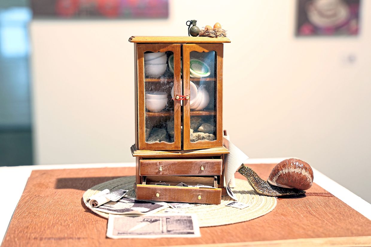 A close-up view of one of Syahbandi's sculptures titled 'To Lose Is To Make Space'. Photo: The Star/Art Chen
