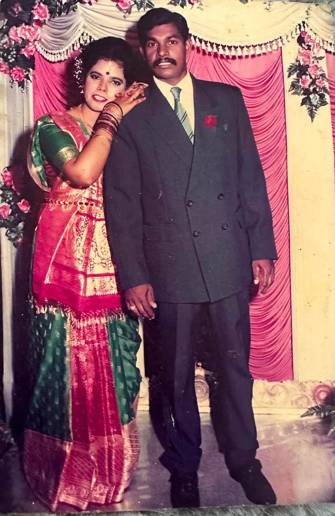Pusppa Nadeson and D. Pannerchelvam were match-made and got married in 1992. - Photo: COURTESY OF KARTHIGEYAN PANNERCHELVAM