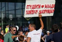 Thousands rally in Serbia's north to demand early elections