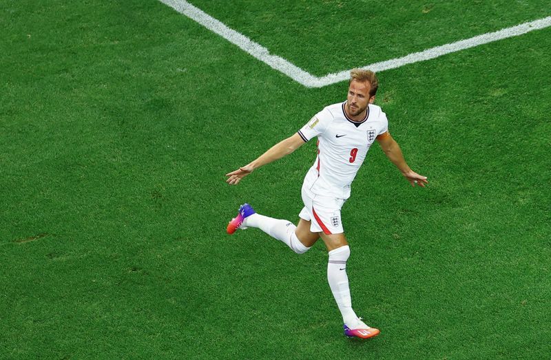 Soccer-England and Ghana to fight for World Cup last-32 spot