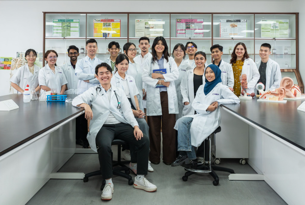 Founded in 2005, UoC has grown into a multidisciplinary university offering more than 50 programmes across health sciences, business, engineering, and the creative arts.