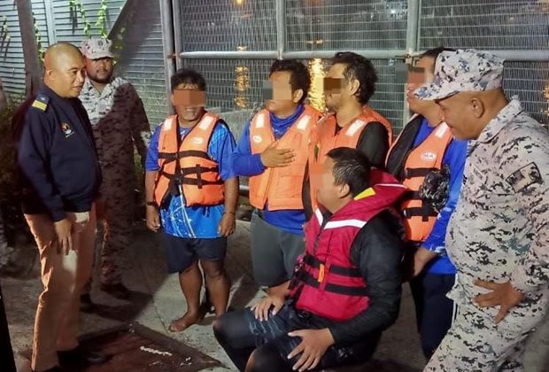 Five rescued after fishing boat capsizes off Sandakan