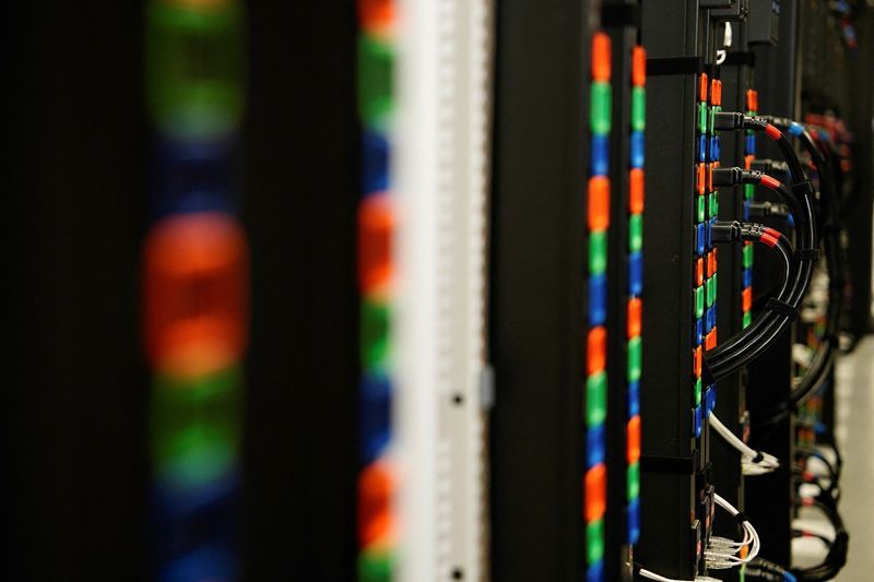 Chevron signs power supply deal with Microsoft for Texas data center — GLOBAL — Aslikannih