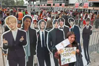 Foreign K-pop fans targeted in scams