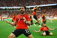 Soccer-Egypt's Zico takes his World Cup chance after putting holiday on hold