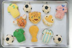 Soccer-Conchas for World Cup wins in Los Angeles give fans a yummy way to celebrate