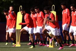 Soccer-Egypt, New Zealand field unchanged teams in hunt for historic World Cup win