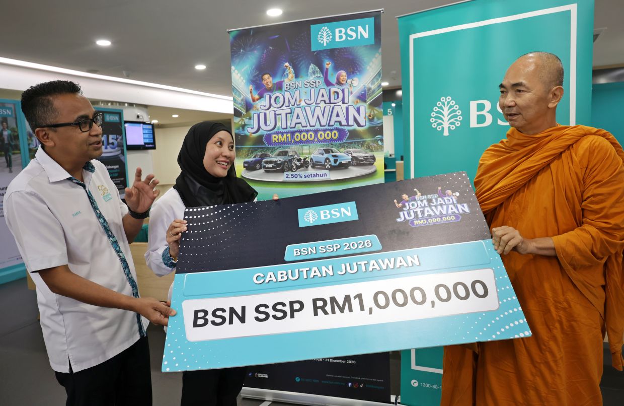 Buddhist monk wins RM1mil through BSN Sijil Simpanan Premium