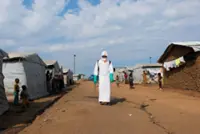 Ebola infects more than 1,000 in Congo, spreads to kill toddler in new camp