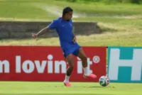 Soccer-Barcola in, Doue out as Deschamps makes three changes to France team
