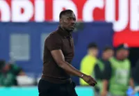 Soccer-Senegal in trouble but World Cup dream not dead, coach says