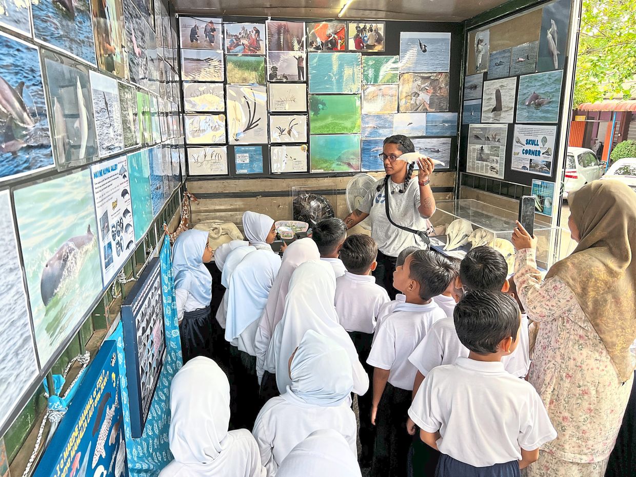 MareCet’s outreach programmes over the years include the national Whales On-The-Wheels roadshows attracting schoolchildren.