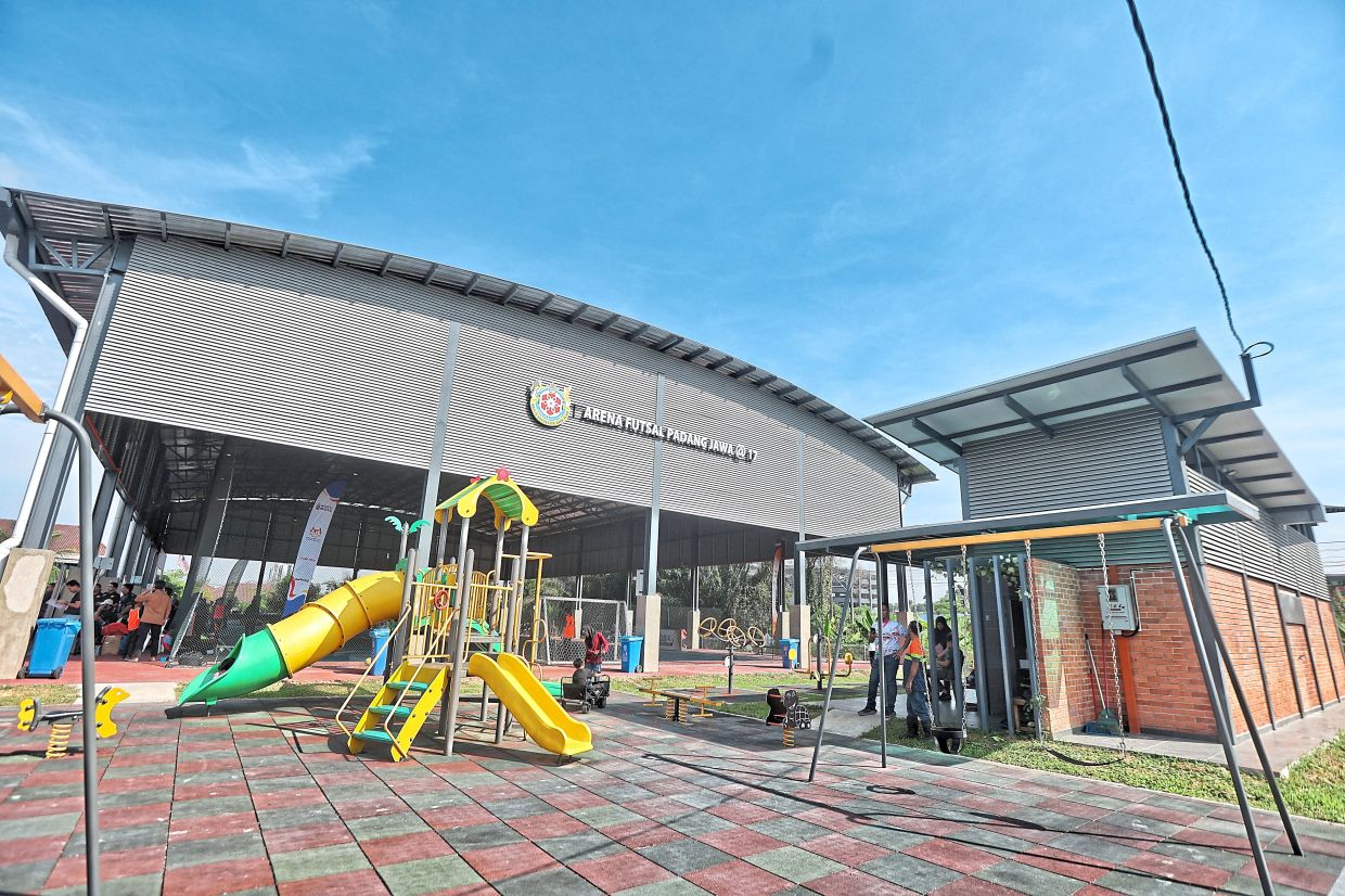 Arena Futsal Padang Jawa.