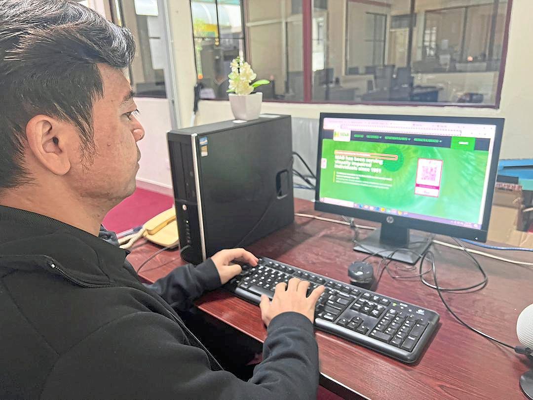 Haffiyan believes assistive technology is key to helping the blind gain independence and equal access to opportunities. Photo: Haffiyan Lali