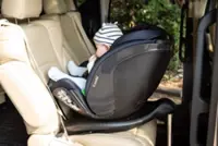 Demand for child safety seats rises in Vietnam