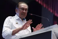 Anwar, govt apply to strike out MPs' suit over US tariff deal