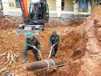 Wartime bomb found in primary school in central Vietnam, safely disposed
