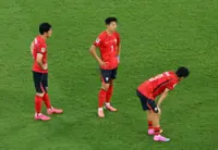 Soccer-Park criticises South Korea after loss to South Africa, warns of 2014 World Cup repeat