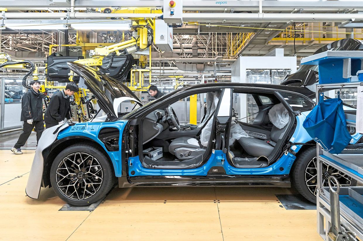 Global gambit drives Geely's growth