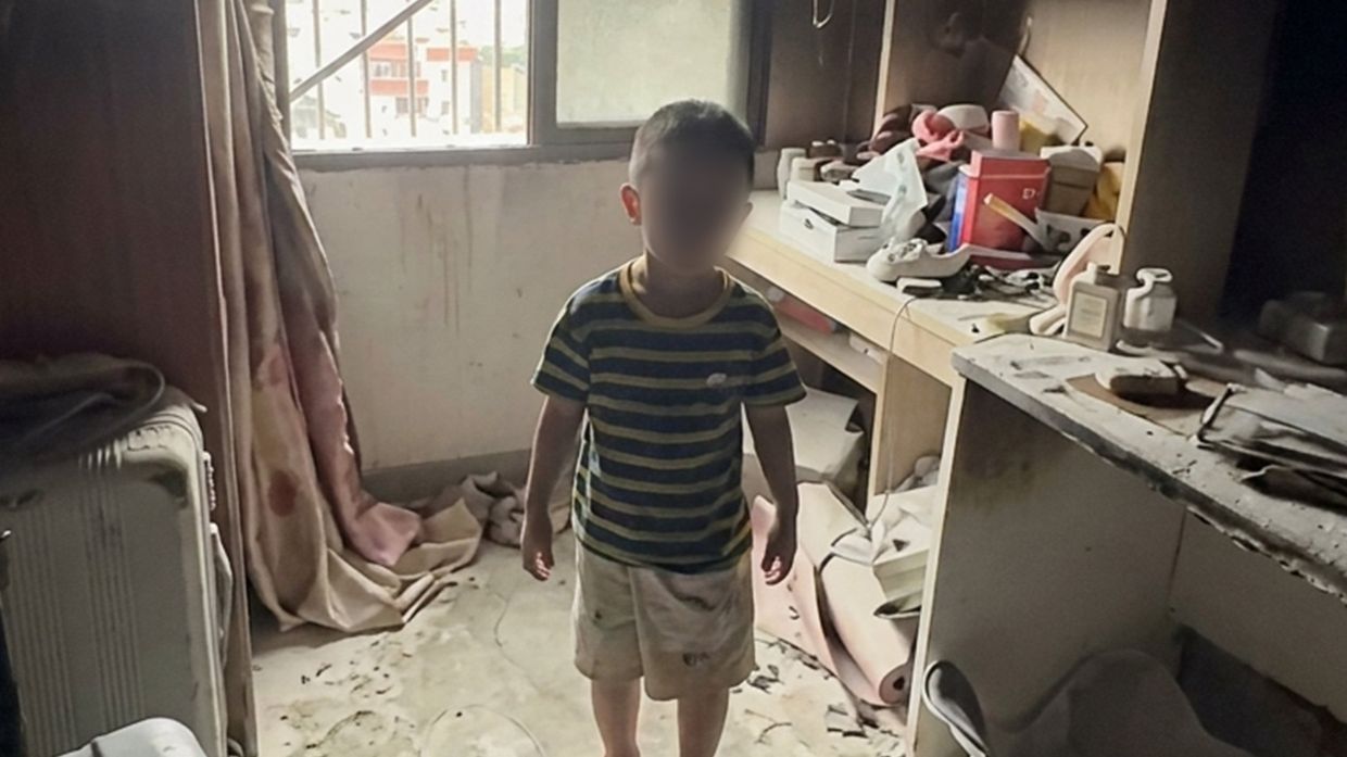 Chinese boy destroys US$30,000 worth of phones in home fire; dad’s response shocks everyone
