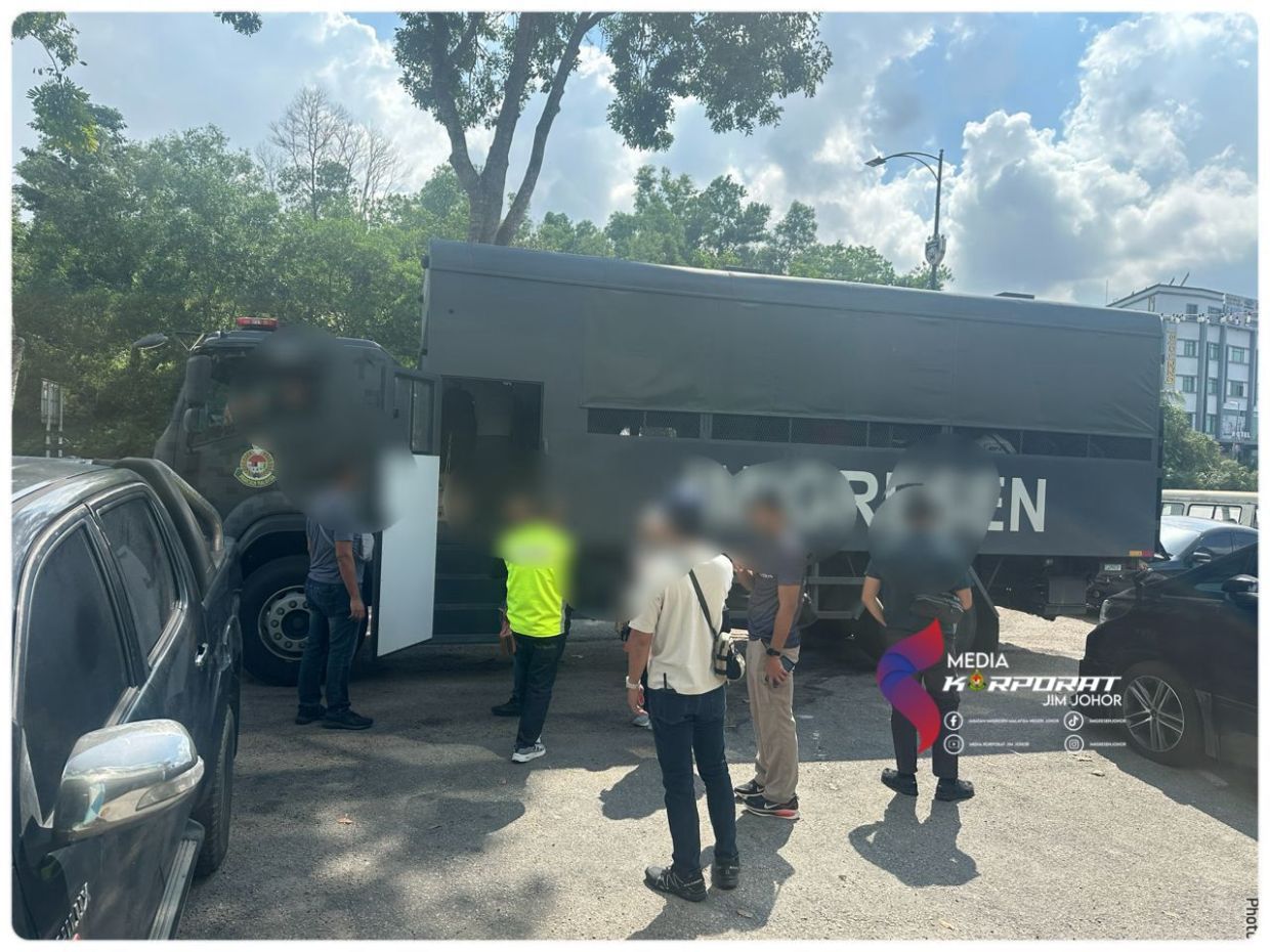 Immigration Dept detains 50 undocumented immigrant during Skudai raids