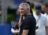 Soccer-Schweinsteiger rejects racism claims, broadcaster ARD backs pundit