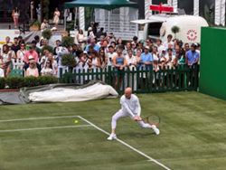 Tennis-From Centre Court to Central Park, Agassi and Wozniacki serve up Wimbledon in NYC