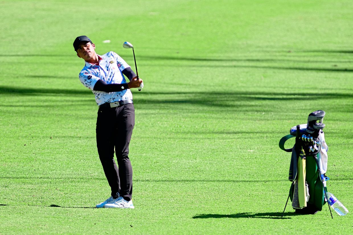 Mixed fortunes for our pros