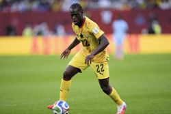 Soccer-Croatia drop Gvardiol, Ghana recall Sulemana