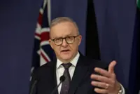 Australia’s ruling Labor Party retakes poll lead from right-wing One Nation