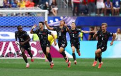 Soccer-Eustaquio’s stoppage-time strike sends Canada into World Cup last 16